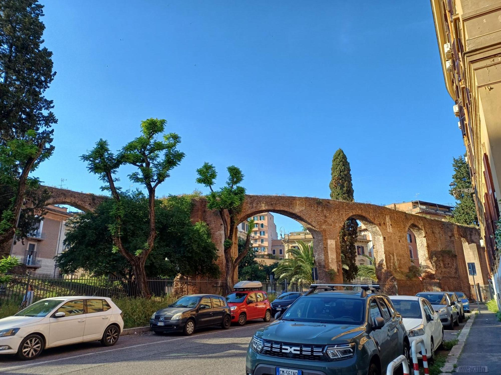 Hotel Acquedotto Di Nerone Rom Exterior foto